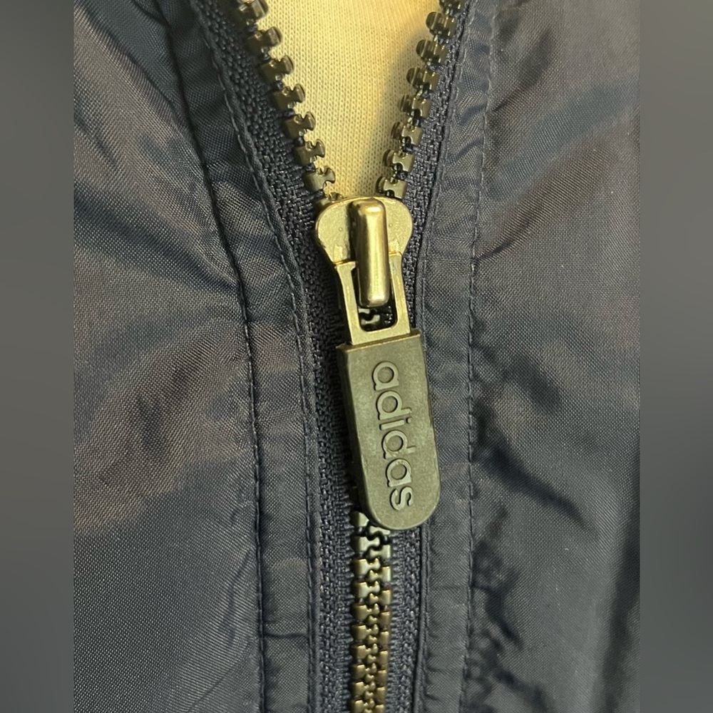 Vintage Adidas Windbreaker Jacket Size Large - Picture 3 of 9
